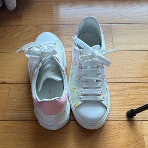 Louis Vuitton White and Pink Sneakers